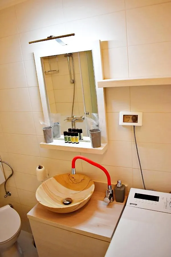Seaview Apartment Andana 로비니